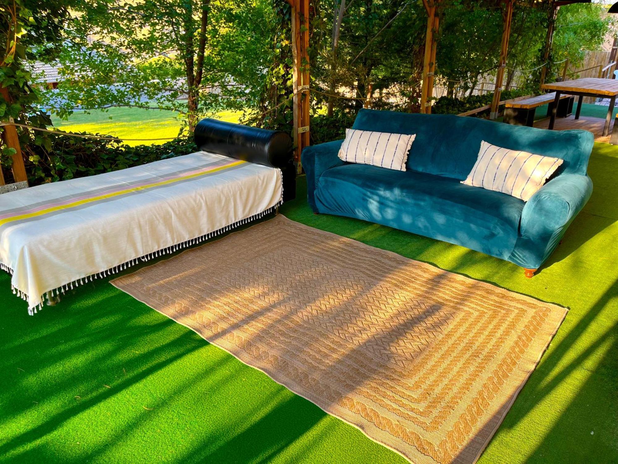 Fee4Me Cabin With Pool And Garden San Martín de la Vega エクステリア 写真