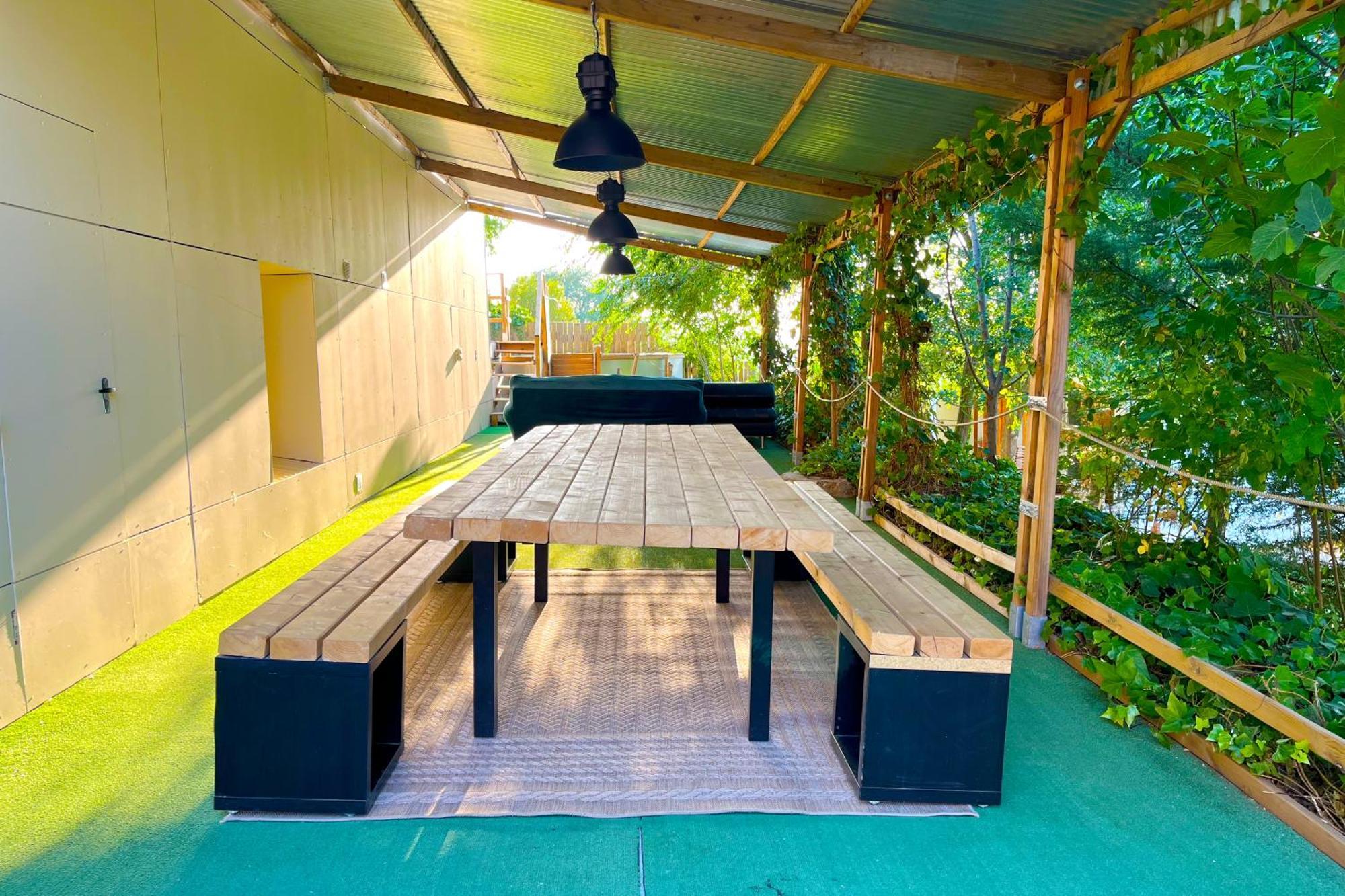 Fee4Me Cabin With Pool And Garden San Martín de la Vega エクステリア 写真