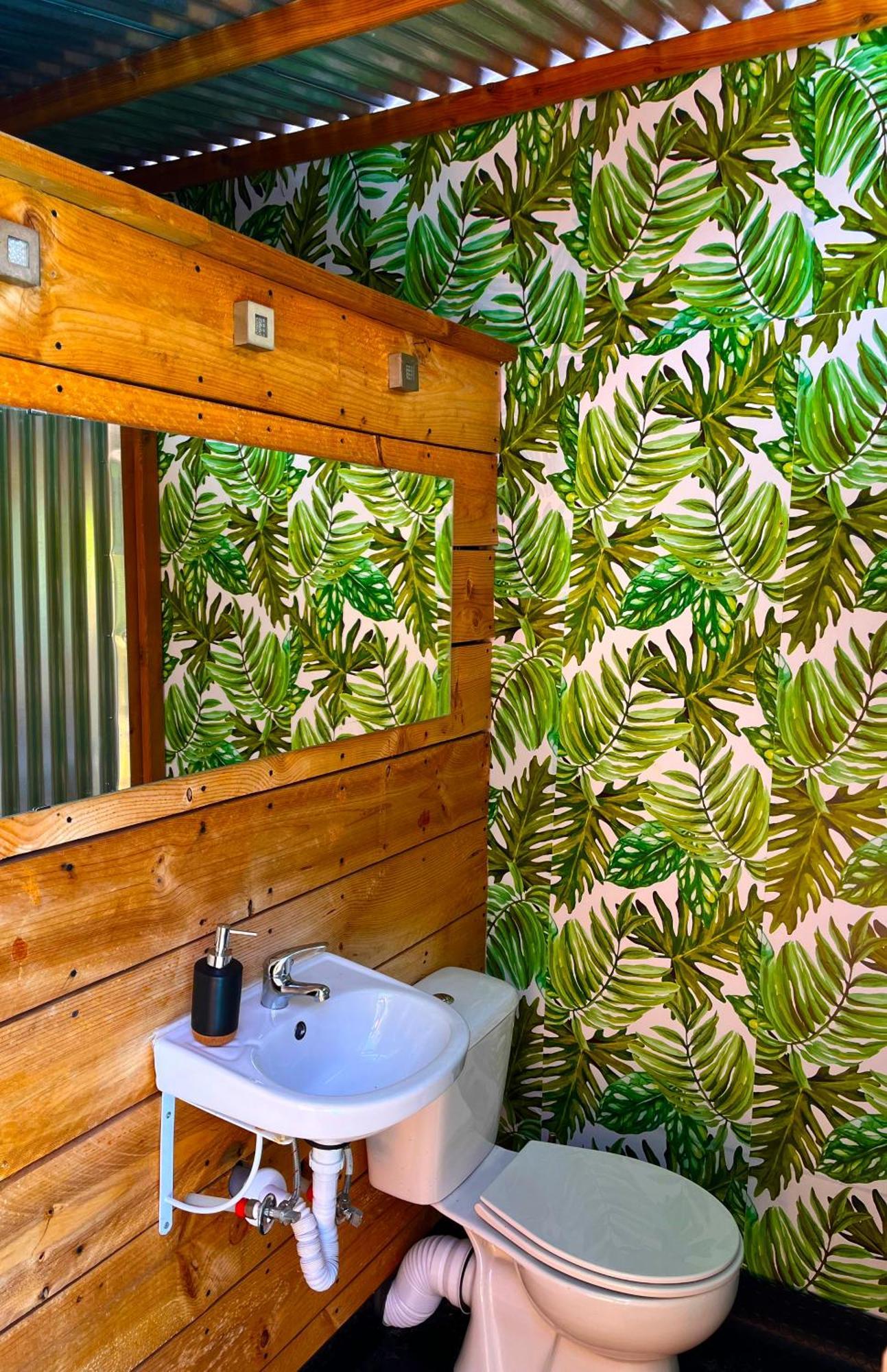Fee4Me Cabin With Pool And Garden San Martín de la Vega エクステリア 写真
