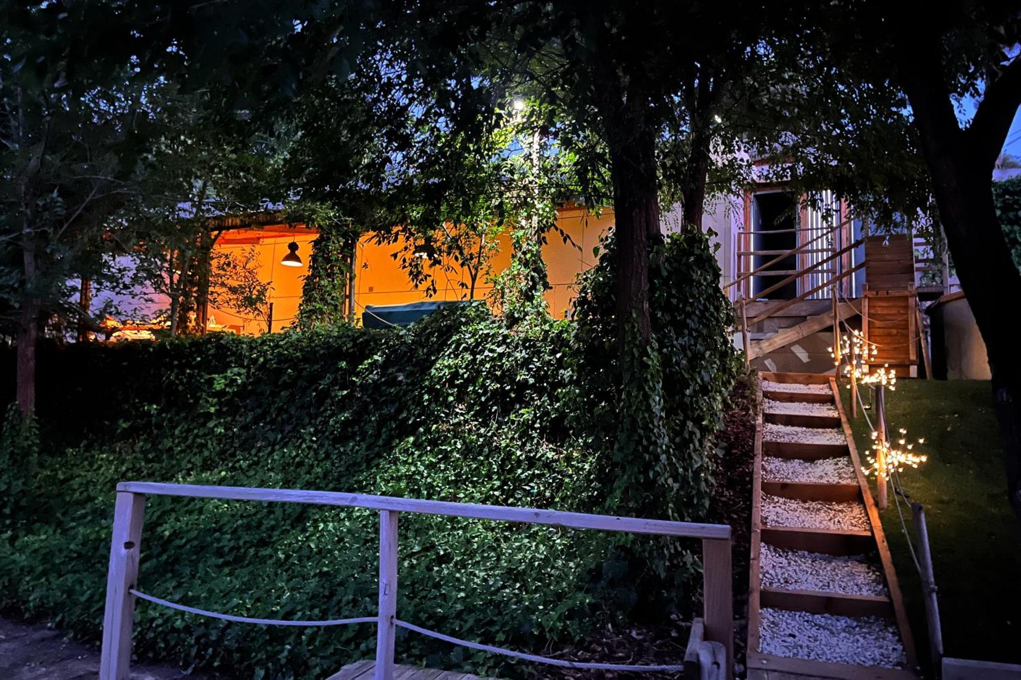Fee4Me Cabin With Pool And Garden San Martín de la Vega エクステリア 写真